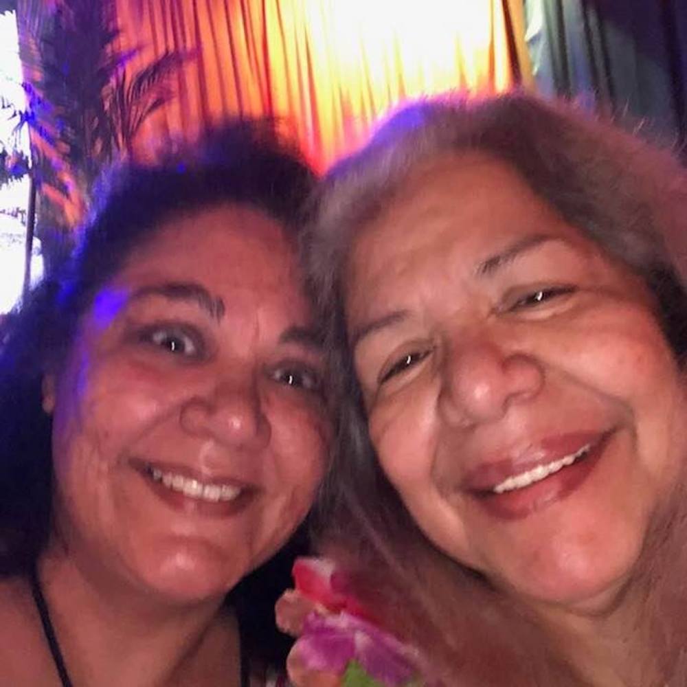 Meet your Posher, Crystal